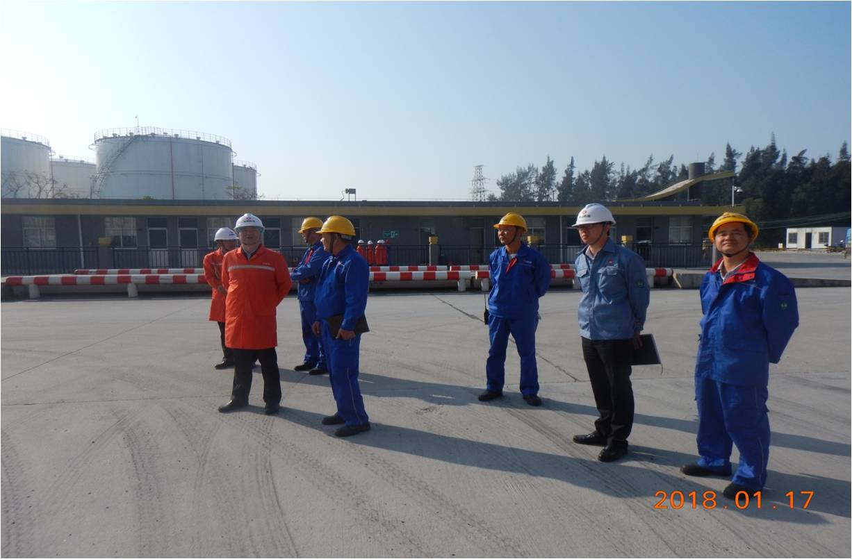 2018年1月17日，股份公司董事長曾一平對新源茂名油庫進行節前安全大檢查.jpg